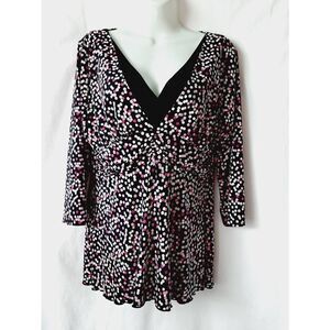 J.t.b. polka dot stretch v neck XL blouse